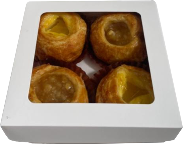 CAJA BOCADITO CUADRADA CON VISOR